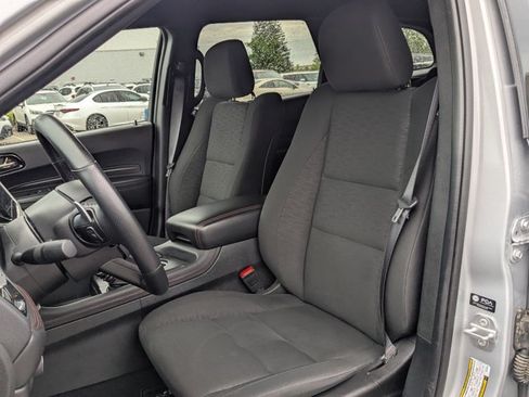 Used 2025 Dodge Durango GT AWD/4WD image 16