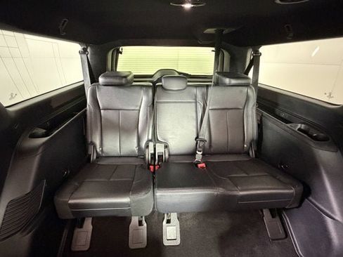 Used 2021 Ford Expedition Max XLT AWD/4WD image 7