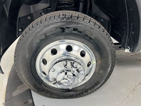Used 2025 RAM 3500 Tradesman image 22