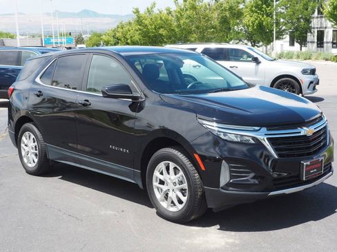 Used 2022 Chevrolet Equinox LT AWD/4WD image 9