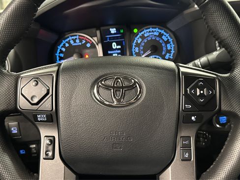Used 2023 Toyota Tacoma TRD Sport image 22