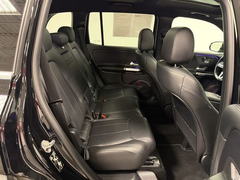 Used 2022 Mercedes-Benz GLB 250 image 31