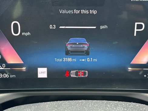 Used 2024 BMW 430i Coupe w/ Convenience Package RWD image 22