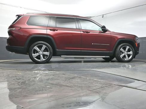Used 2021 Jeep Grand Cherokee L Limited AWD/4WD image 40