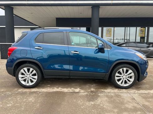 Used 2020 Chevrolet Trax Premier image 9