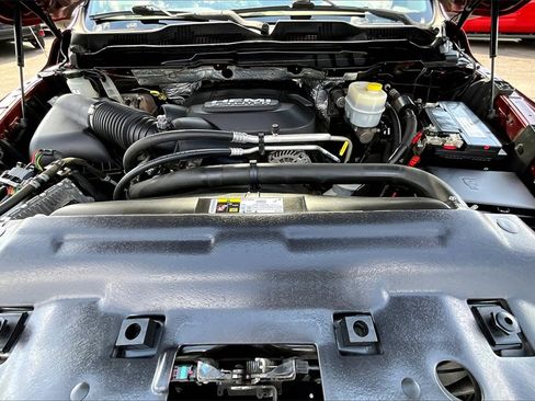 Used 2016 RAM 3500 Laramie image 10