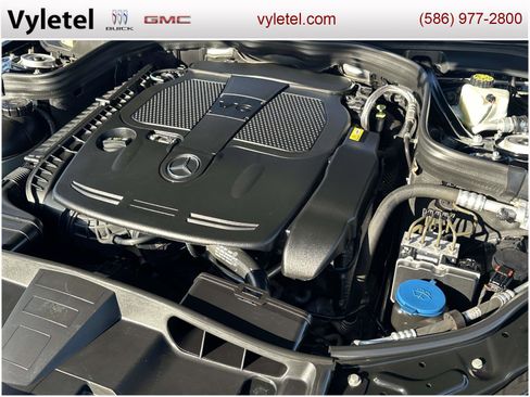 Used 2013 Mercedes-Benz E 350 4MATIC Sedan image 8
