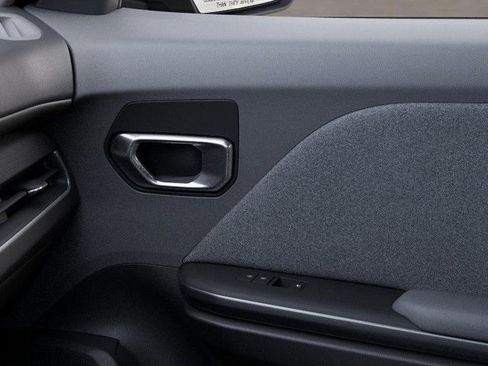 New 2025 Kia K4 EX image 25