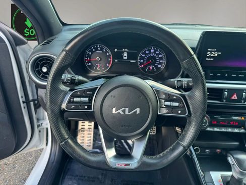 Used 2023 Kia Forte GT-Line w/ GT-Line Technology Package FWD image 14
