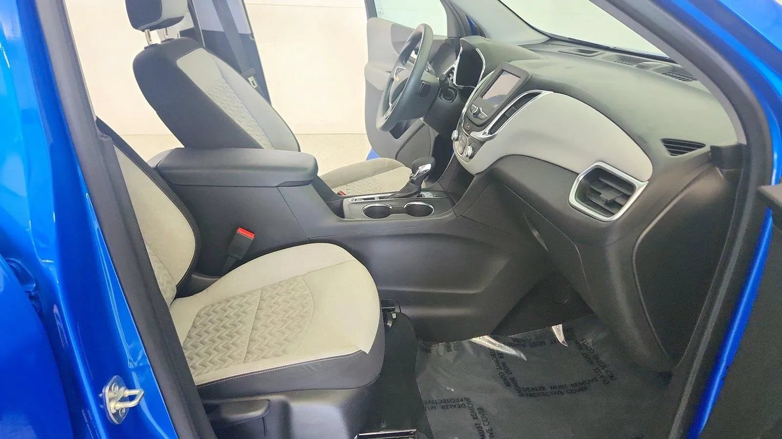 Used 2024 Chevrolet Equinox LS w/ LPO, Floor Liner Package FWD image 28
