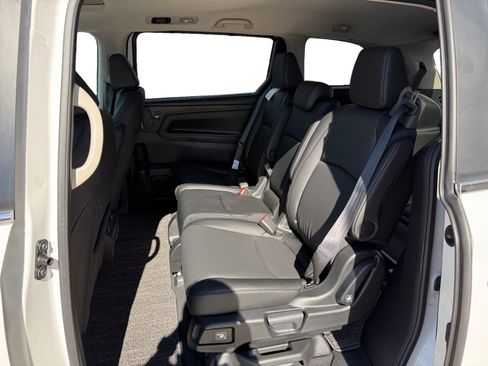 New 2026 Honda Odyssey EX-L image 16