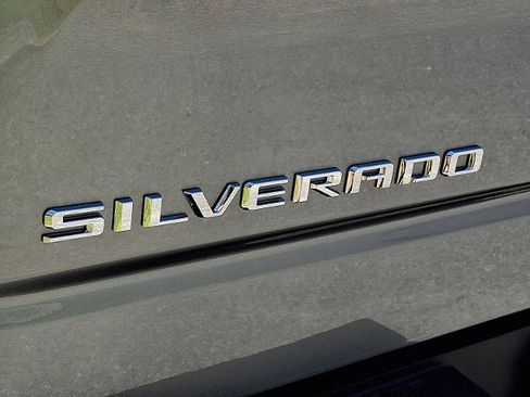 New 2026 Chevrolet Silverado 1500 RST w/ Z71 Off-Road Package AWD/4WD image 13