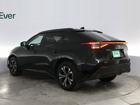 Used 2024 Toyota bZ4X XLE image 14