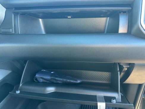 New 2025 RAM 3500 Big Horn AWD/4WD image 24