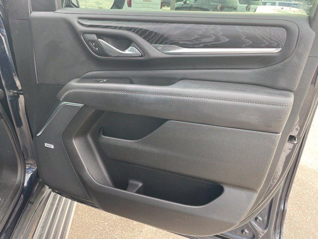 Used 2021 GMC Yukon Denali w/ Denali Premium Package AWD/4WD image 19