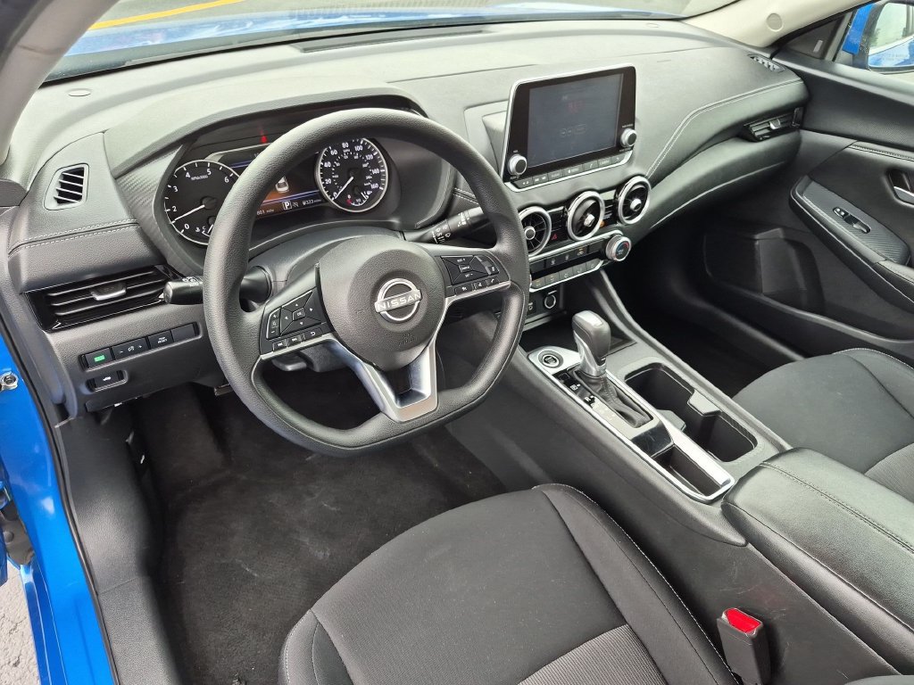 Used 2024 Nissan Sentra SV FWD image 10