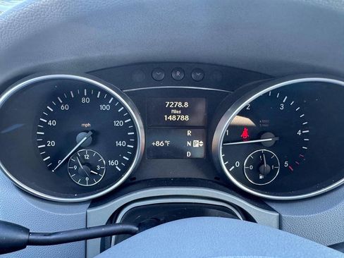 Used 2011 Mercedes-Benz ML 350 BlueTEC 4MATIC w/ Premium 2 Pkg image 17