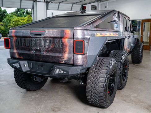 Used 2021 Jeep Gladiator Sport image 6