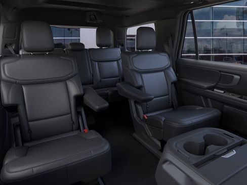 New 2026 Ford Expedition Platinum w/ Stealth Appearance Package AWD/4WD image 13