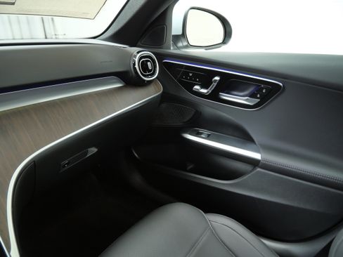 New 2026 Mercedes-Benz C 300 4MATIC Sedan image 11