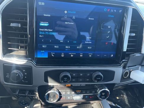 Certified 2022 Ford F250 Lariat w/ Black Appearance Package image 12