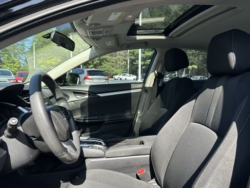 Used 2017 Honda Civic EX image 7