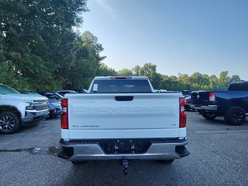 Used 2024 Chevrolet Silverado 1500 LT AWD/4WD image 4