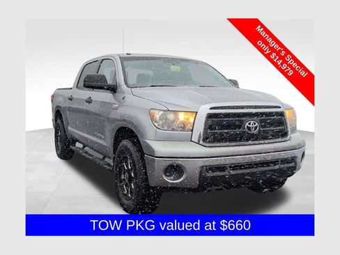 Used 2011 Toyota Tundra 4x4 CrewMax w/ Tow Pkg image 1