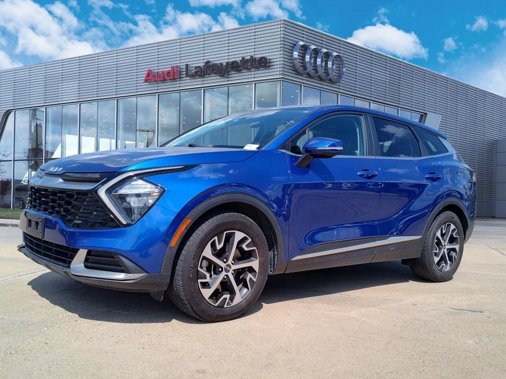 Used 2023 Kia Sportage EX FWD image 1