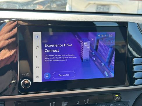 Certified 2025 Toyota Camry LE image 30