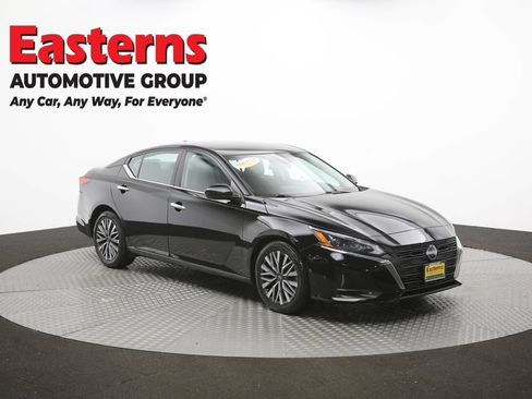 Used 2023 Nissan Altima 2.5 SV FWD image 51