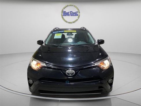 Used 2017 Toyota RAV4 XLE w/ Plus Special Value Package AWD/4WD image 7