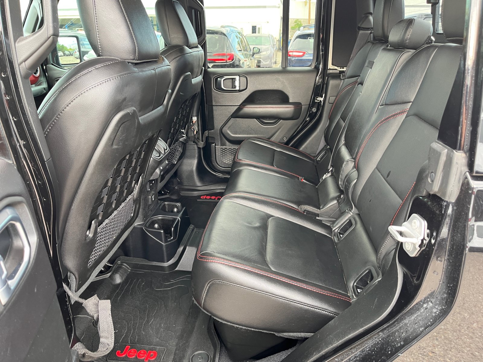 Used 2020 Jeep Gladiator Rubicon AWD/4WD image 28