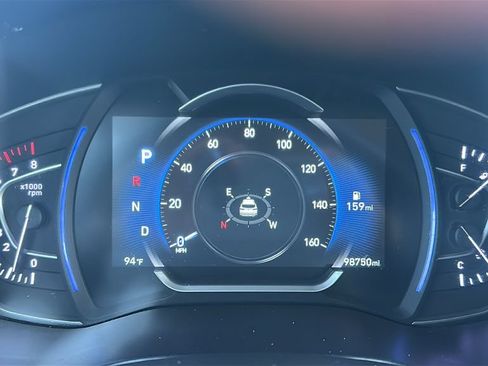 Used 2020 Hyundai Santa Fe Limited FWD image 2