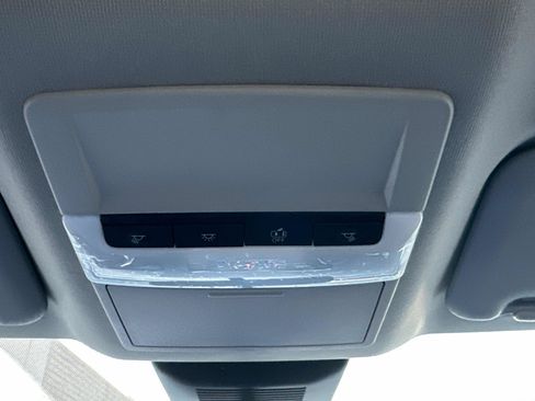 New 2025 Nissan Sentra SV image 37