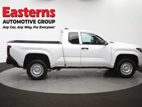 Used 2024 Toyota Tacoma SR RWD image 40