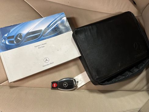 Used 2007 Mercedes-Benz SLK 350 image 31