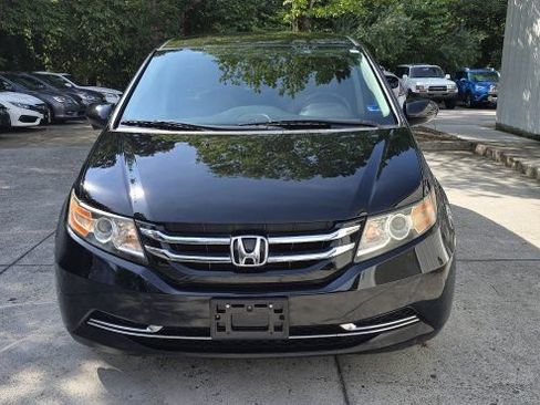 Used 2016 Honda Odyssey SE image 8