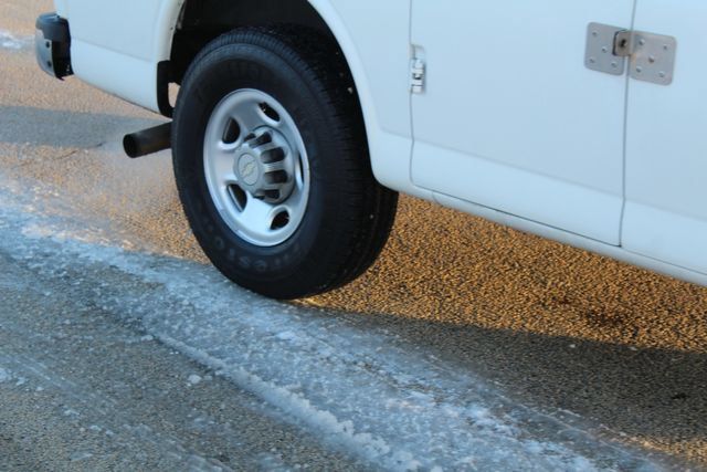 Used 2012 Chevrolet Express 2500 LT w/ LT Preferred Equipment Group RWD image 22