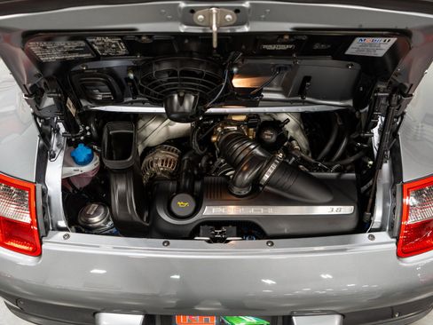 Used 2006 Porsche 911 Cabriolet image 18