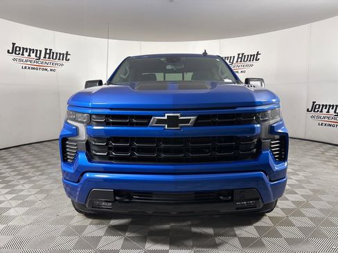 Used 2022 Chevrolet Silverado 1500 RST w/ Rally Edition AWD/4WD image 2