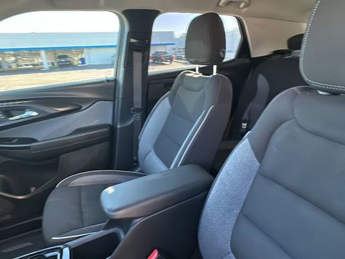 Used 2023 Chevrolet TrailBlazer LT image 12