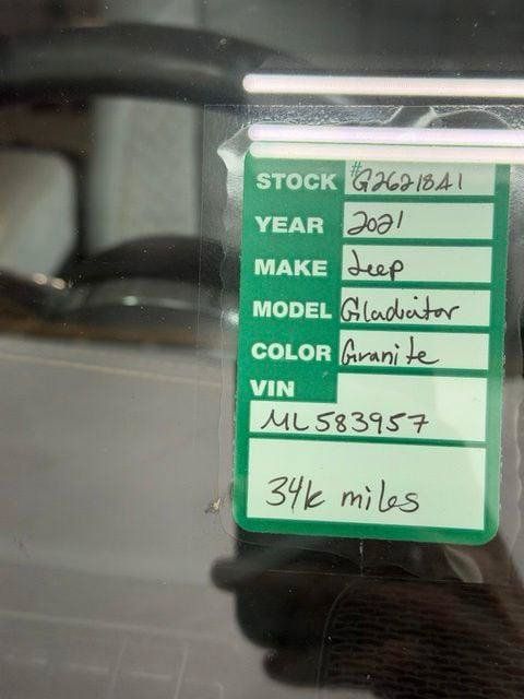 Certified 2021 Jeep Gladiator Overland AWD/4WD image 28