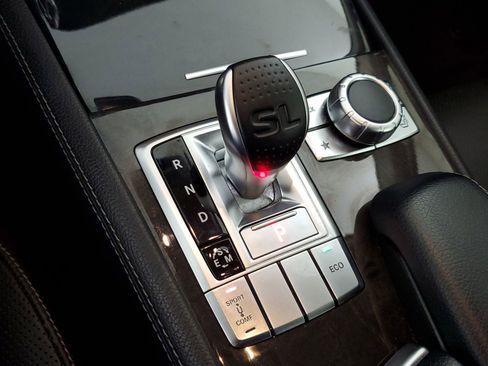 Used 2014 Mercedes-Benz SL 550 image 47