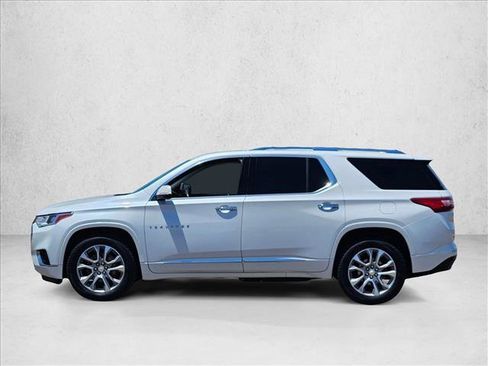 Used 2021 Chevrolet Traverse Premier AWD/4WD image 8
