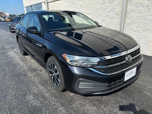 Used 2024 Volkswagen Jetta S FWD image 2