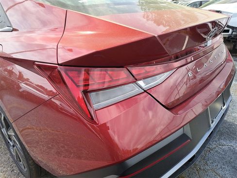 New 2024 Hyundai Elantra SEL w/ Convenience Package image 31