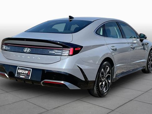 Used 2024 Hyundai Sonata SEL FWD image 12