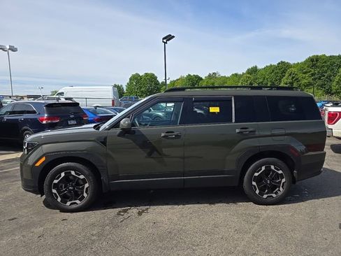 Used 2025 Hyundai Santa Fe SEL AWD/4WD image 4