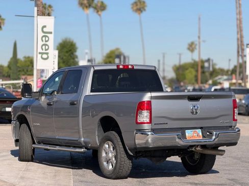 Used 2024 RAM 2500 Big Horn AWD/4WD image 2